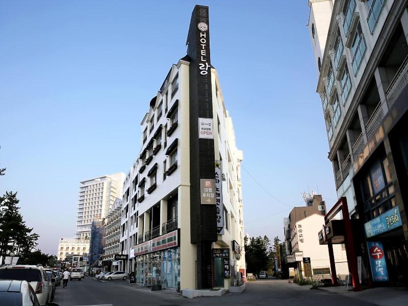 Gangneung Gyeongpodae Hotel Rang — photo 61