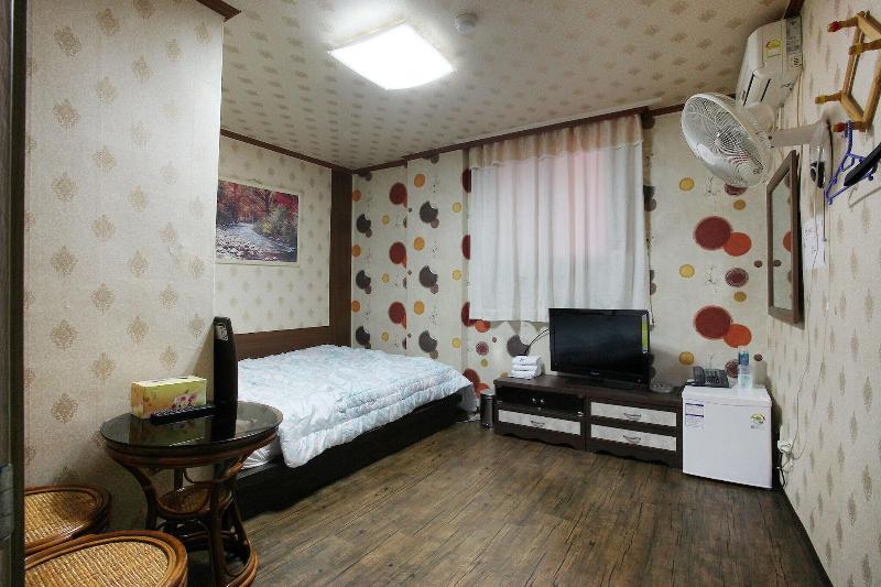 Jeju Yeongsung Motel image