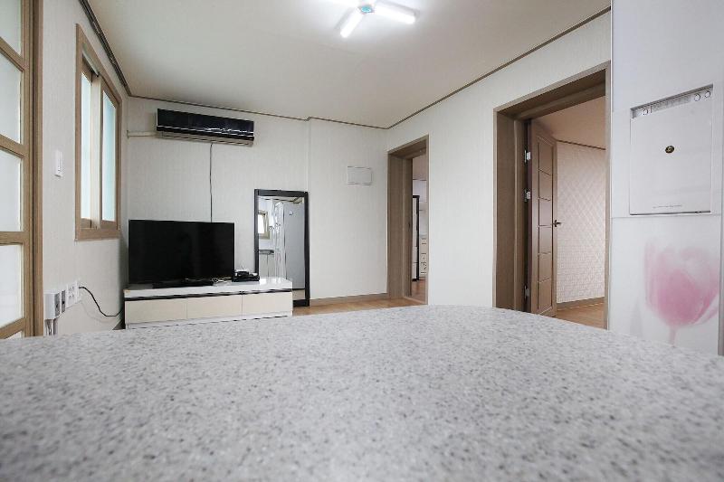 Jeju Yeongsung Motel image