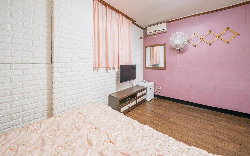Jeju Yeongsung Motel image
