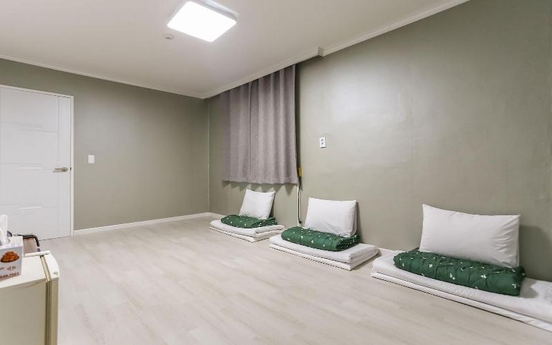 Gangneung J Block Motel image