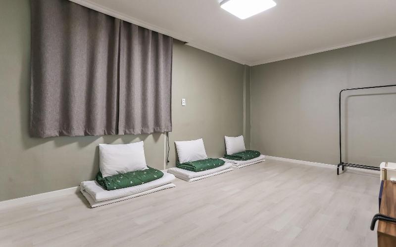 Gangneung J Block Motel image