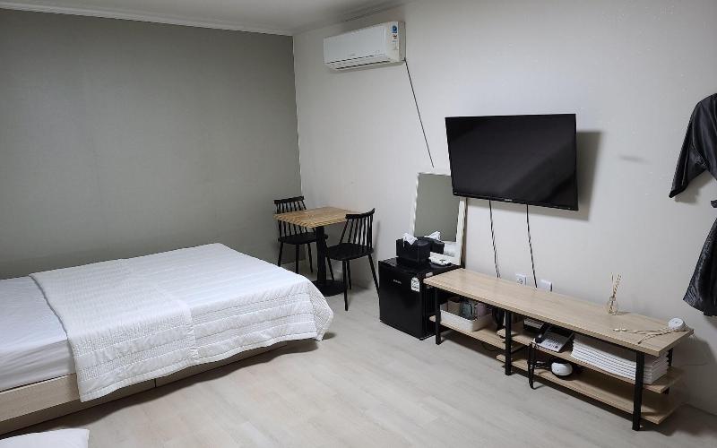 Gangneung J Block Motel image