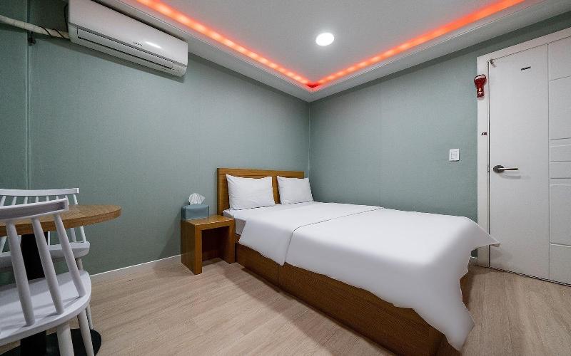 Gangneung J Block Motel image