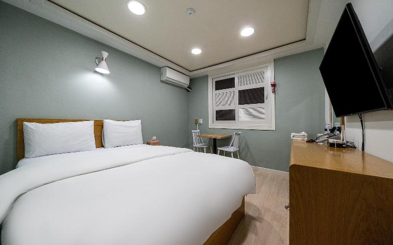 Gangneung J Block Motel image