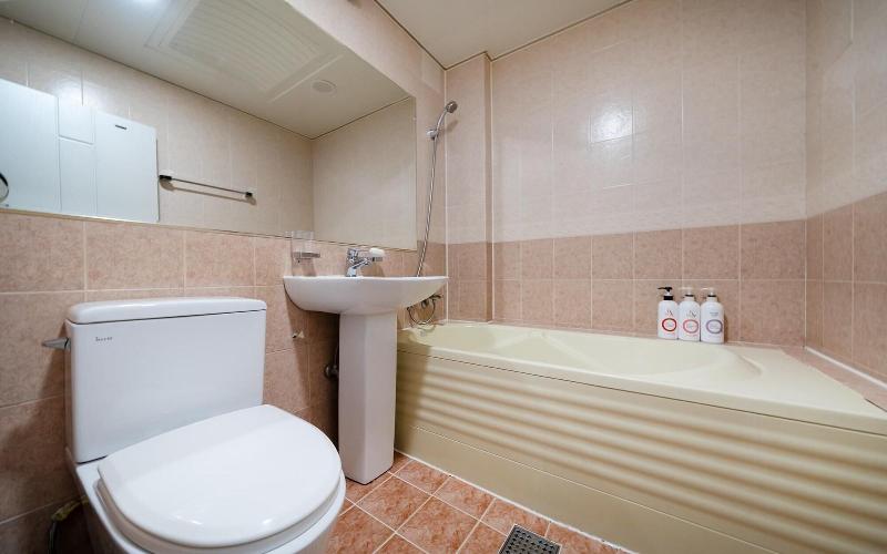 Gangneung J Block Motel image