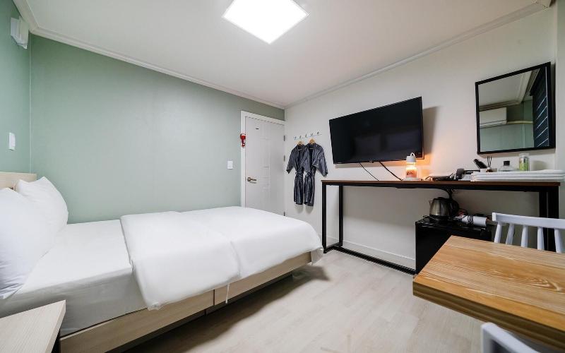 Gangneung J Block Motel image
