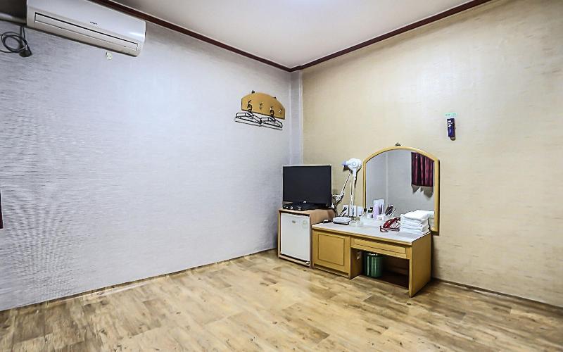 Gangneung Ewha Motel image