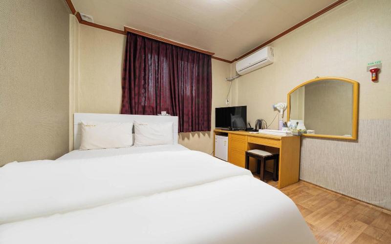 Gangneung Ewha Motel image