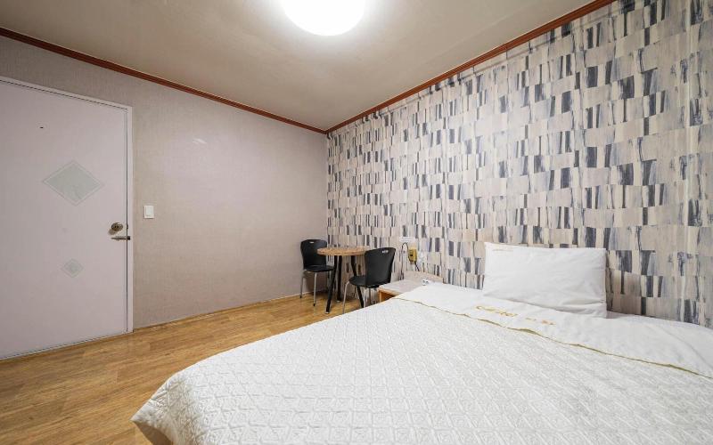 Gangneung Ewha Motel image
