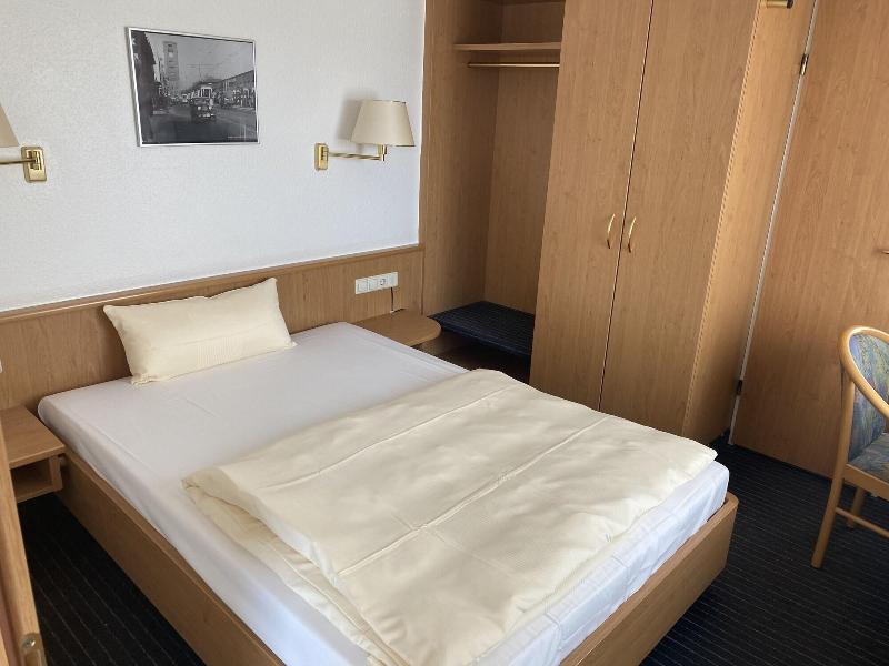 Mirage City Hotel Stuttgart image
