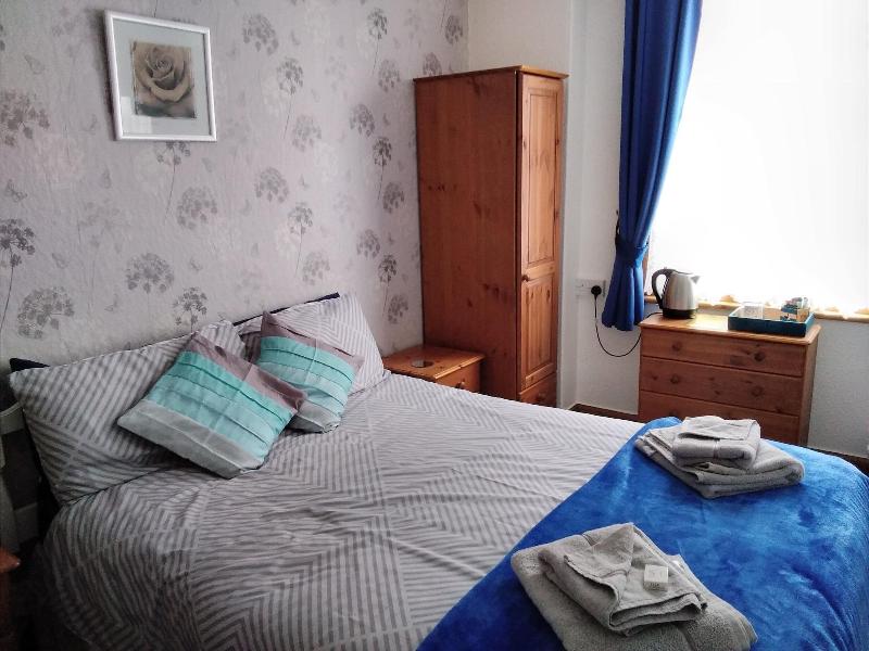 Whiteways Hotel image