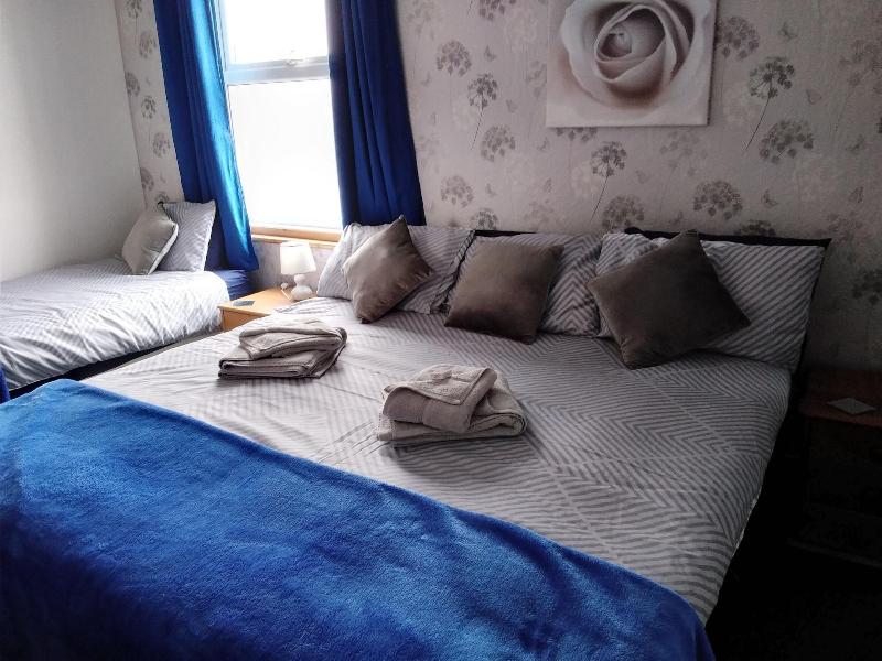 Whiteways Hotel image