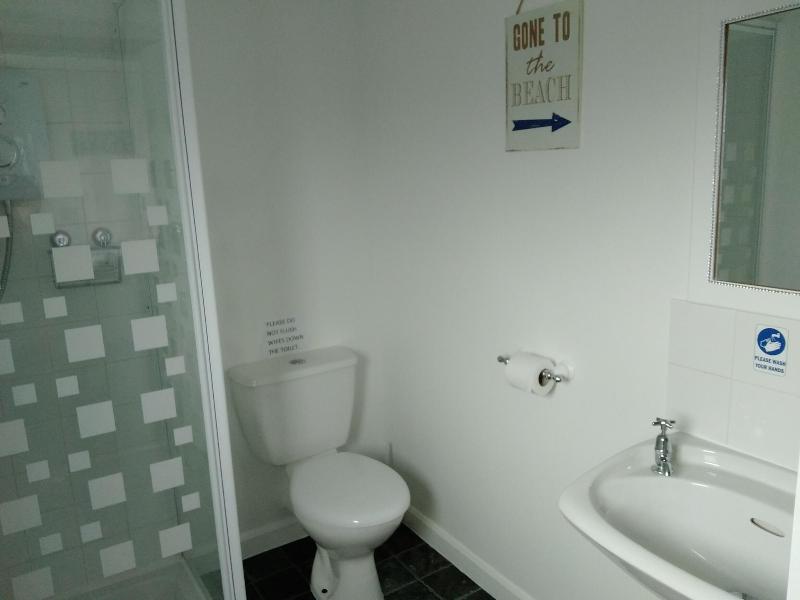 Whiteways Hotel image