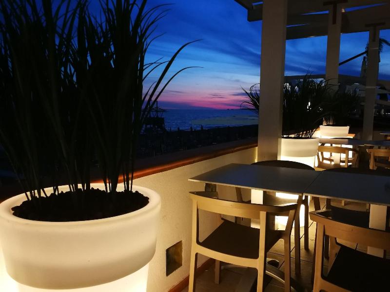 Hotel Tirreno image