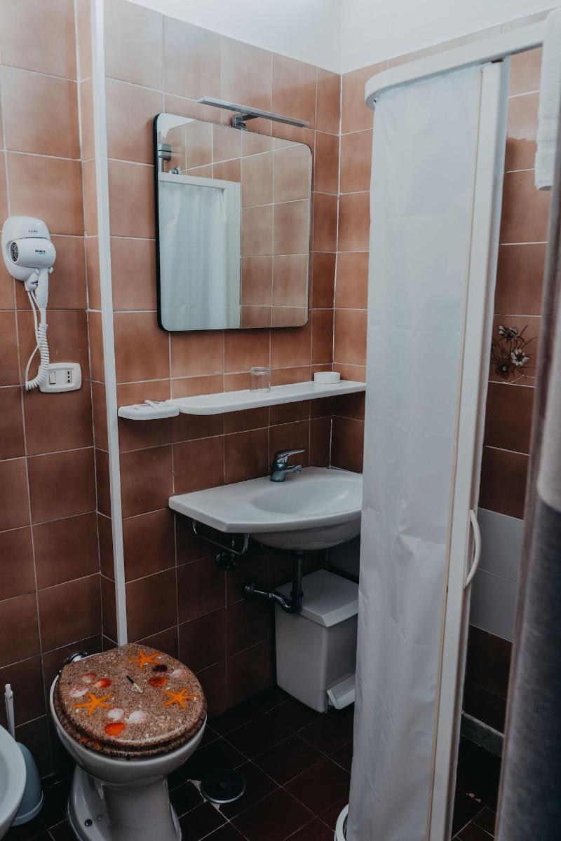 Hotel Tirreno image