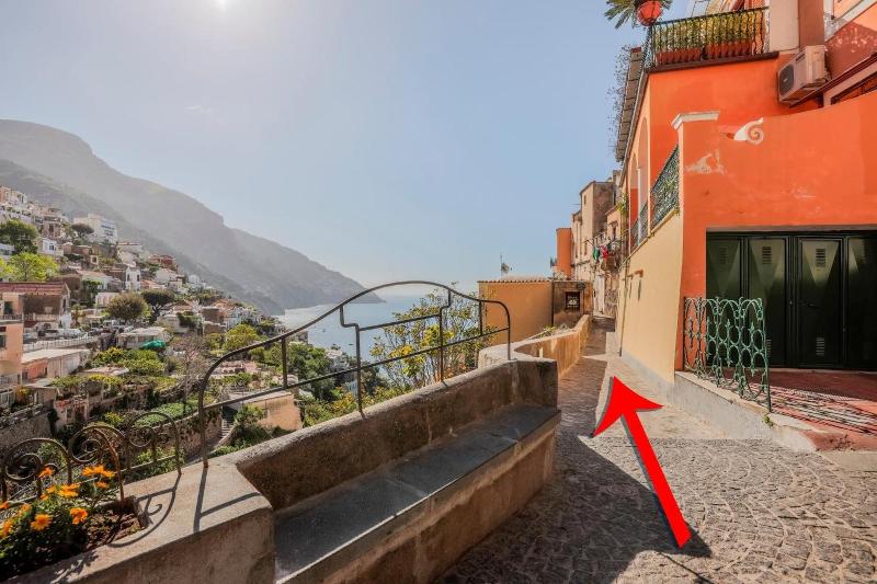 Villa Anfitrite image