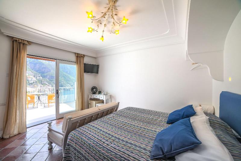 Villa Anfitrite image
