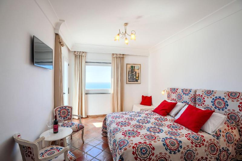 Villa Anfitrite image