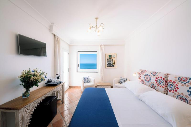 Villa Anfitrite image