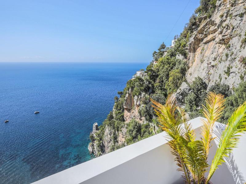 Villa Anfitrite image