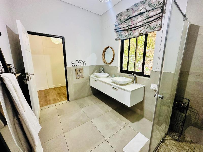 Little Forest Garden Retreat Guesthouse image