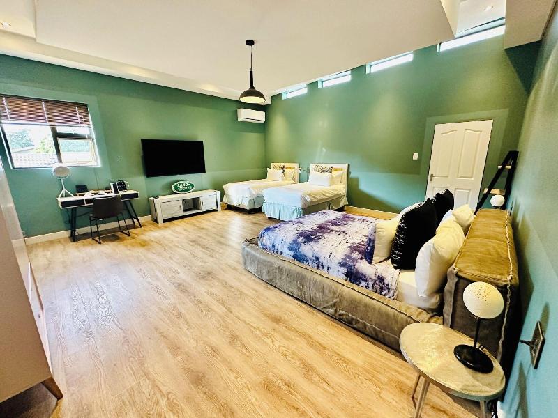 Little Forest Garden Retreat Guesthouse image