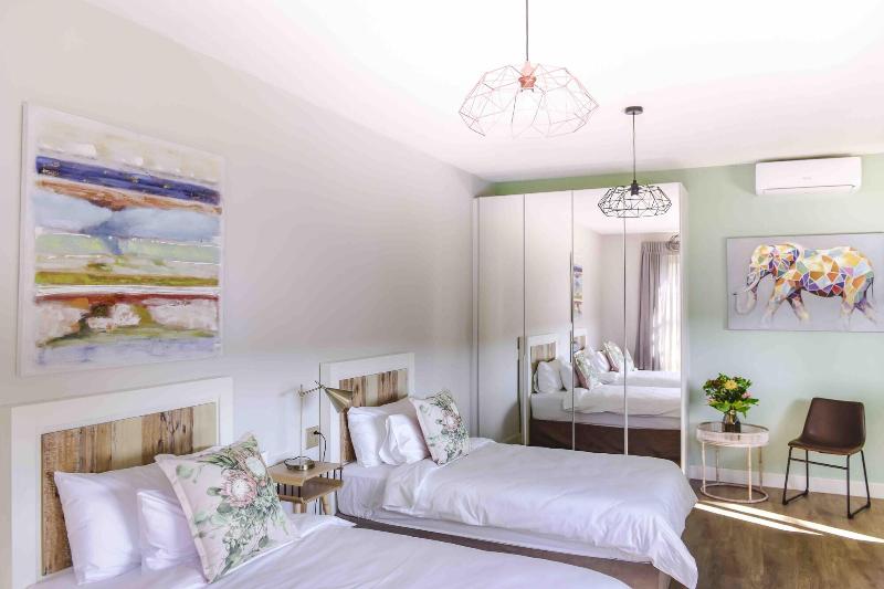 Little Forest Garden Retreat Guesthouse image