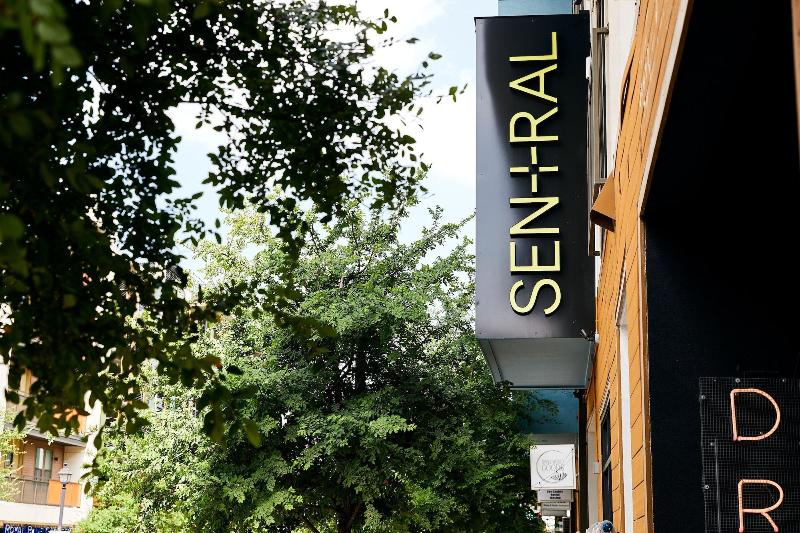 Sentral East Austin 1614 image