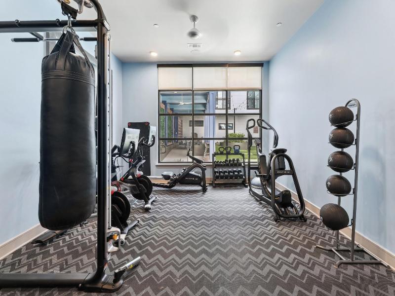 Sentral East Austin 1614 image