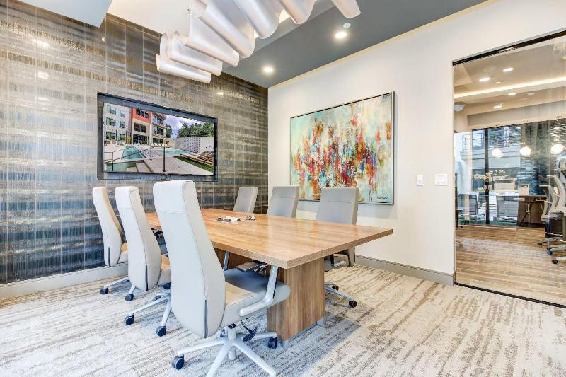 Sentral East Austin 1614 image