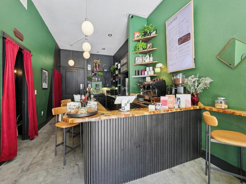 Sentral East Austin 1614 image