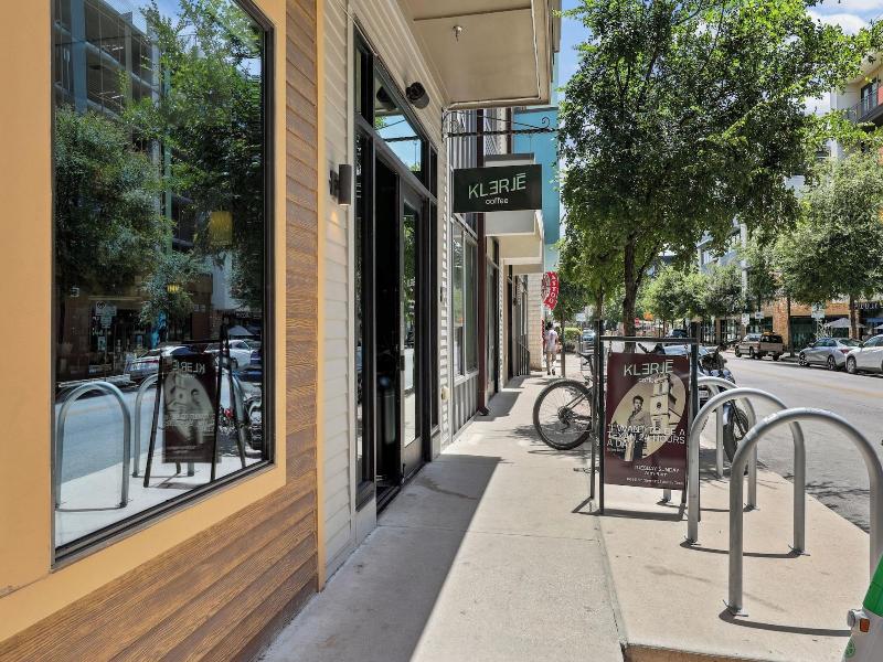 Sentral East Austin 1614 image