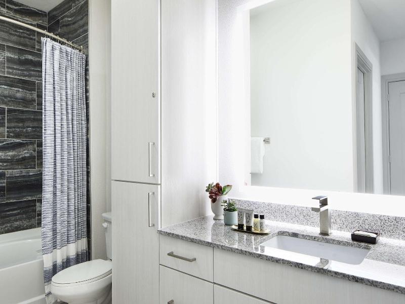 Sentral East Austin 1614 image