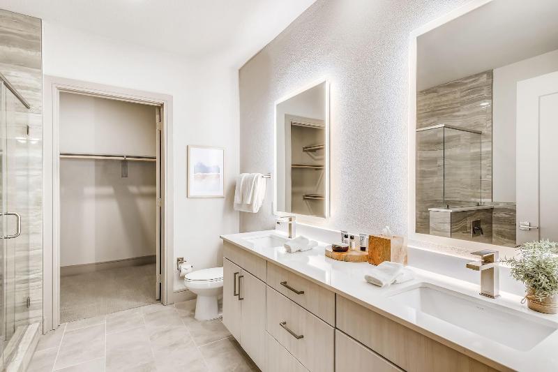 Sentral East Austin 1614 image