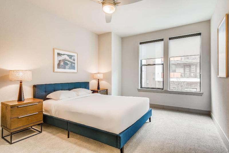 Sentral East Austin 1614 image