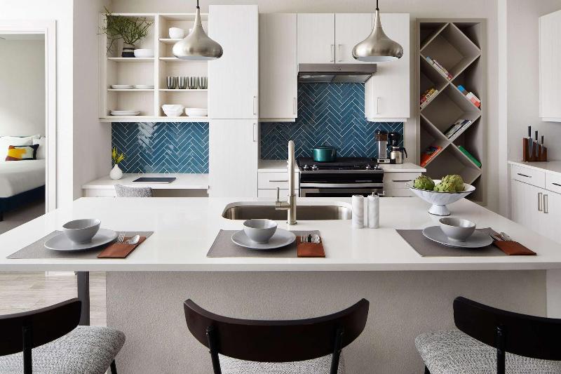 Sentral East Austin 1614 image