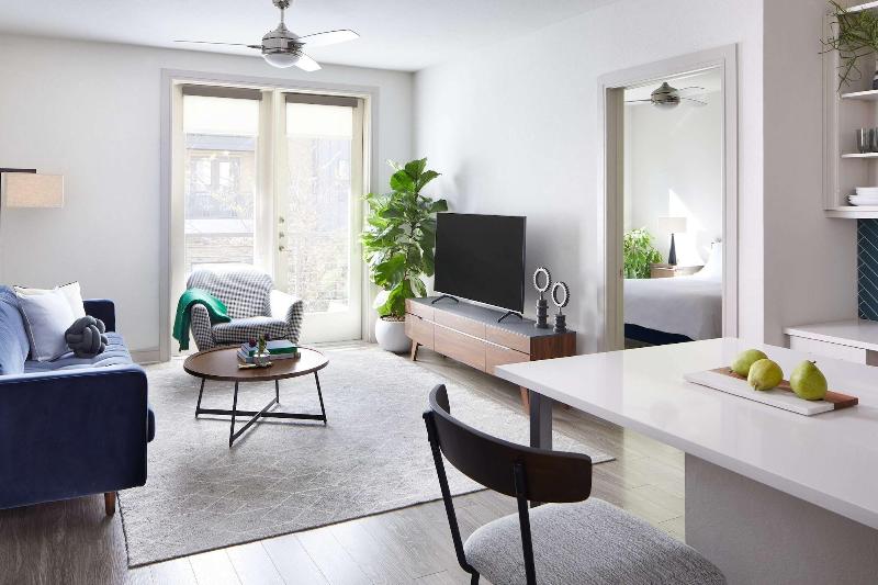 Sentral East Austin 1614 image