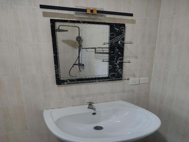 Qua Bruce Apartment image