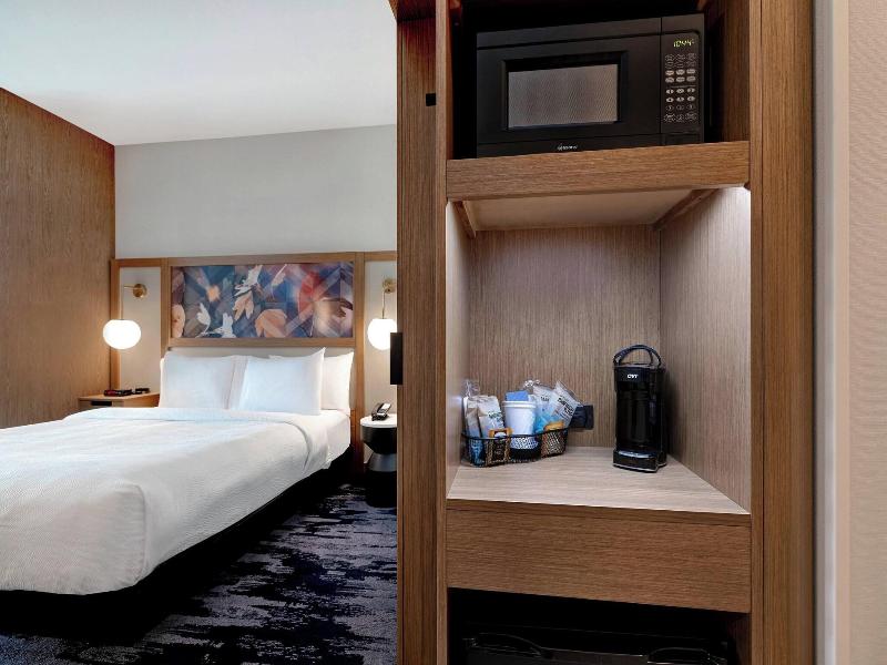 DOUBLE Accessible KING SIZE BED — photo 4