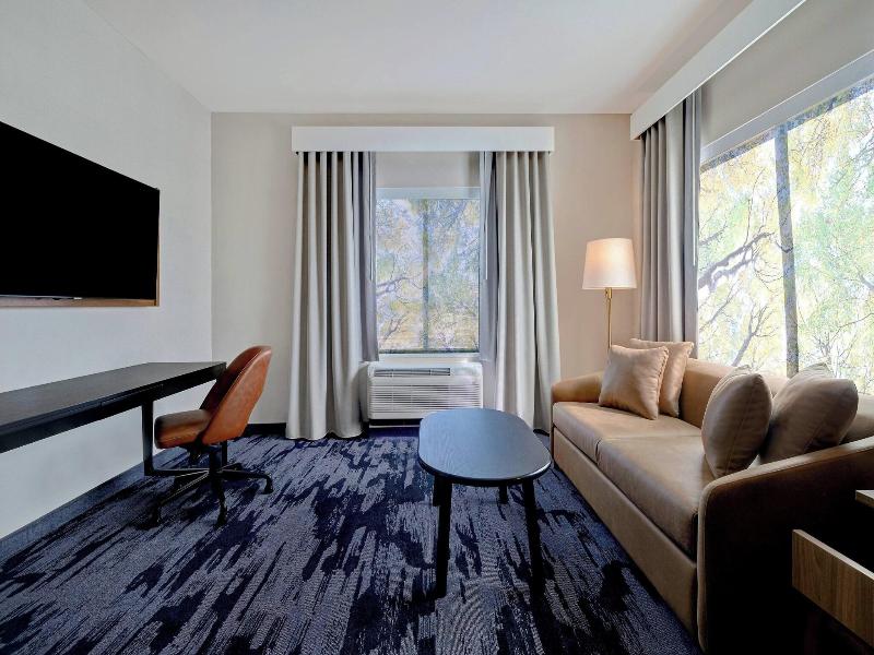 DOUBLE Accessible KING SIZE BED
