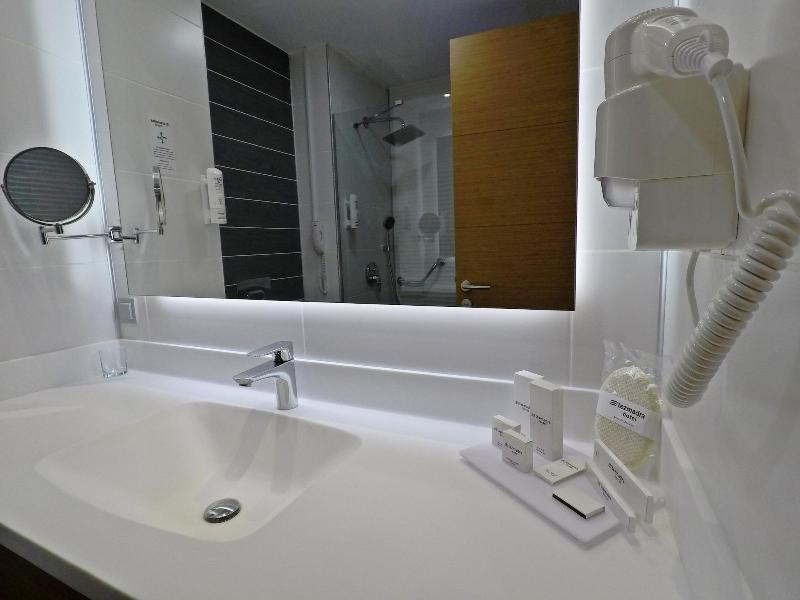 Tezmadra Hotel image