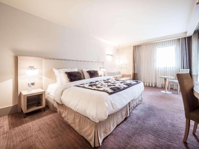 Hotel Le Pre Carre image