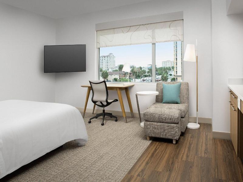 Element Jacksonville Beach — photo 183
