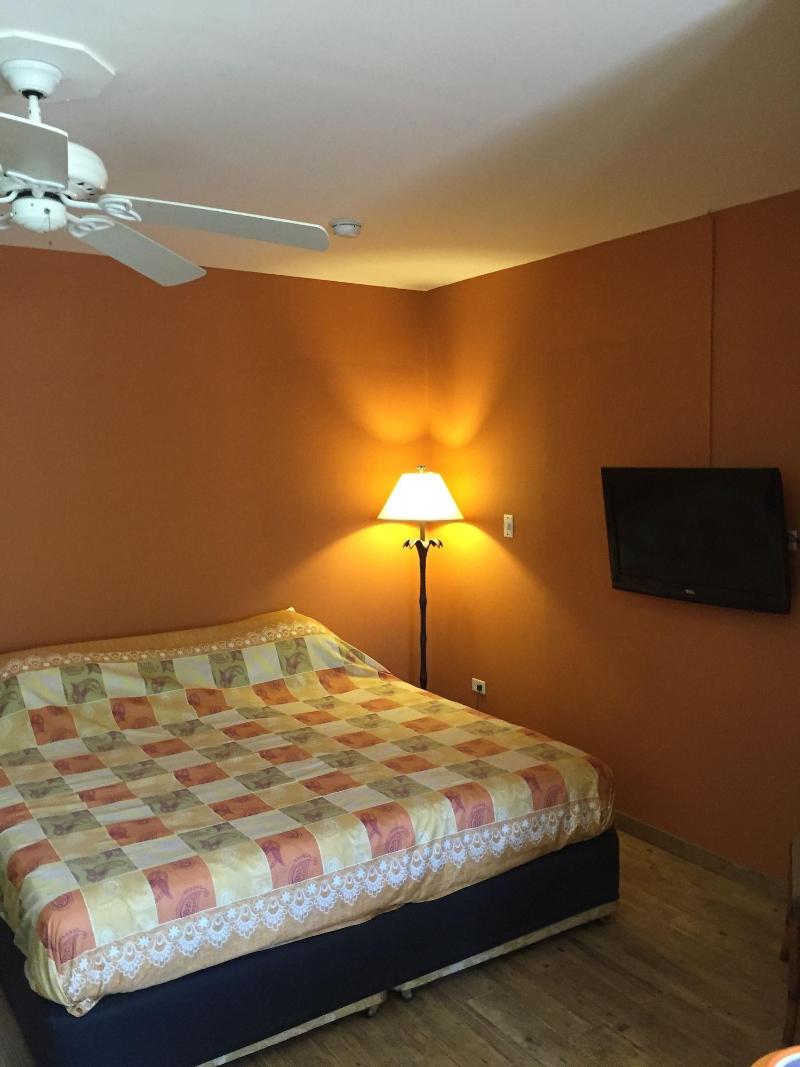 Alta Montana Apartments image