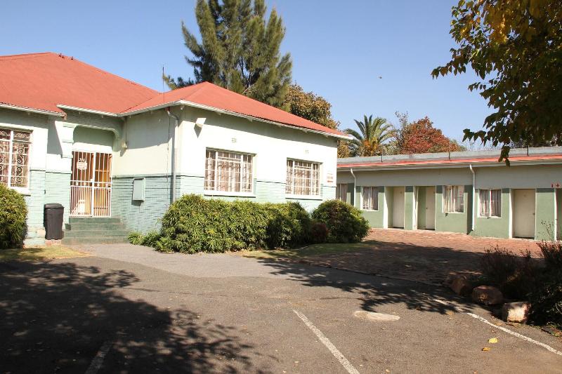 Bubble Ball Guest House — main photo