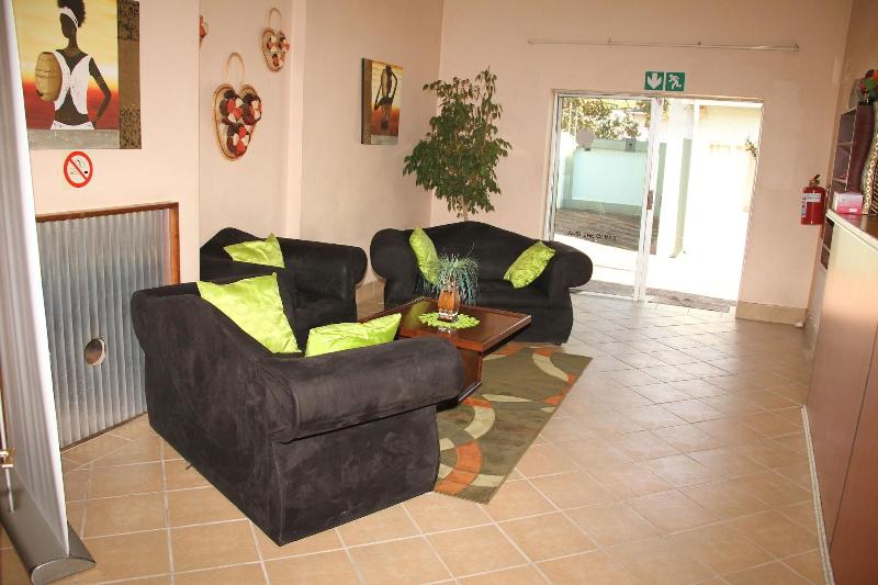 Bubble Ball Guest House — photo 4