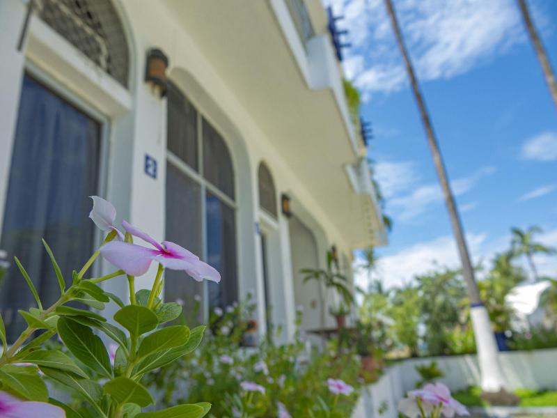 Suites Playa La Audiencia image