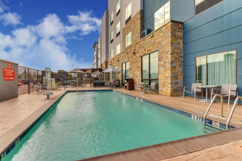 TownePlace Suites by Marriott Houston I-10 East image