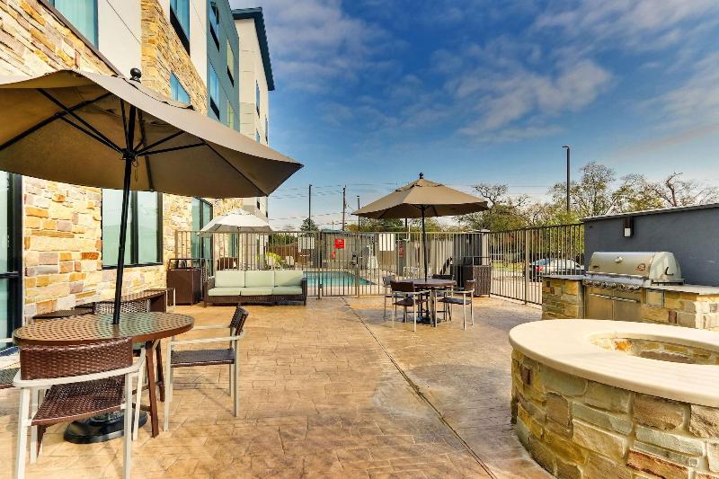 TownePlace Suites by Marriott Houston I-10 East image
